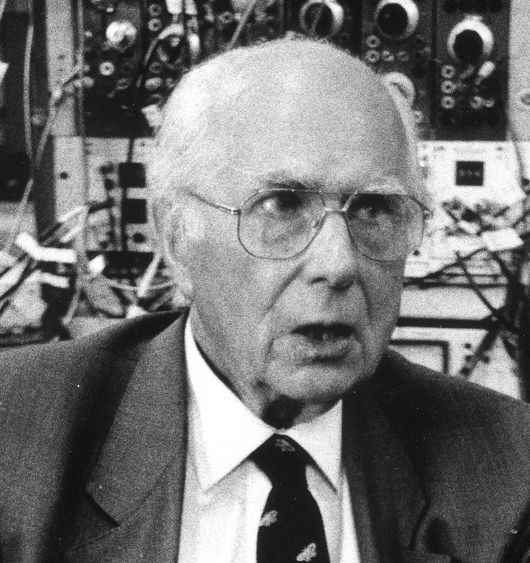 Obituary: Andrew Fielding Huxley - The Physiological Society