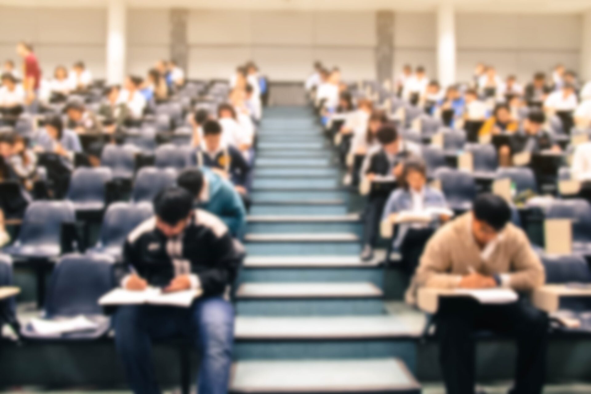 Teaching tips - Engaging students in large classes - The Physiological ...