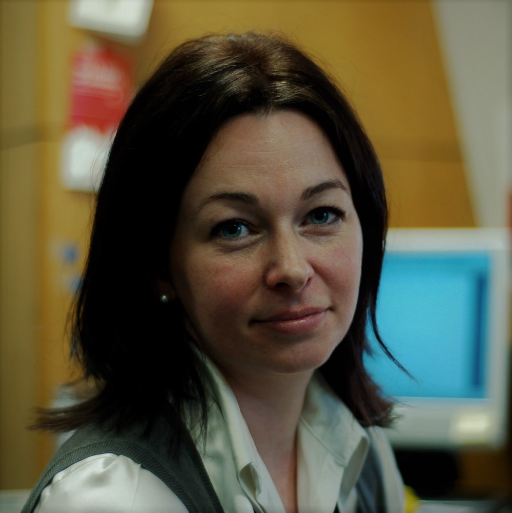 Considering a career in science policy? Read our Q&A with Sarah Bunn, Head of the Science, Digital and Technology Hub at UK Parliament. She shares the route she took into science policy, her work communicating complex research evidence to policymakers, and her advice to anyone seeking a career as a science communicator.